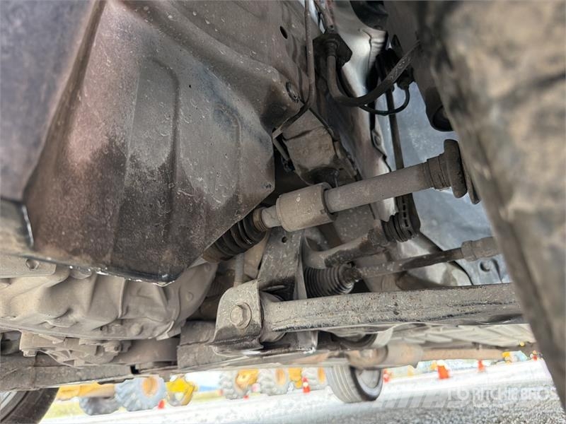 Dodge Journey 2WD Camioneta / SUV Коли