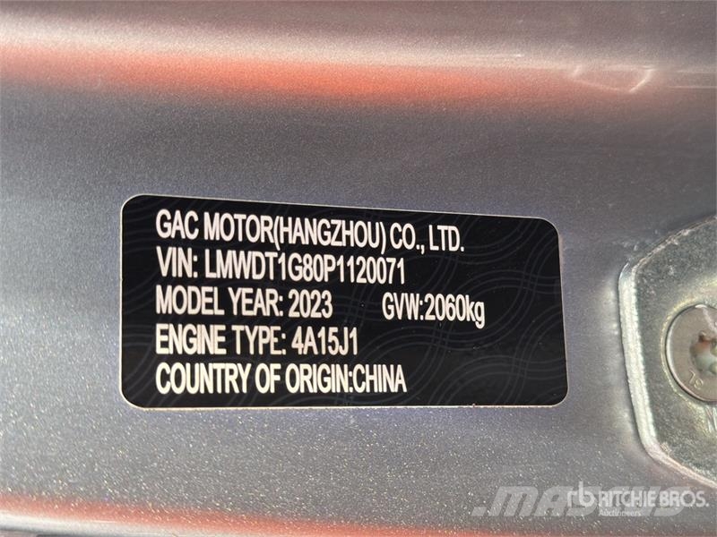 Dodge Journey 2WD Camioneta / SUV Коли