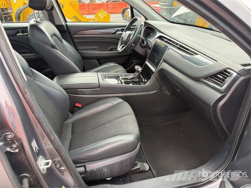 Dodge Journey 2WD Camioneta / SUV Automobili