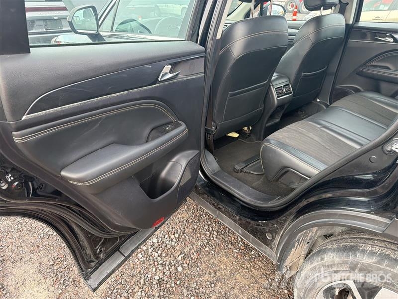 Dodge Journey 2WD Camioneta / SUV Automobili