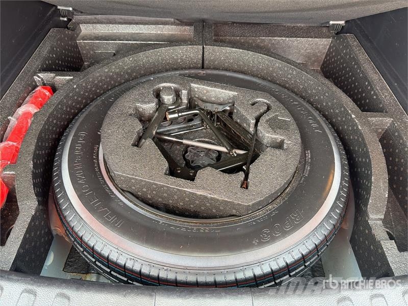 Dodge Journey 2WD Camioneta / SUV Biler