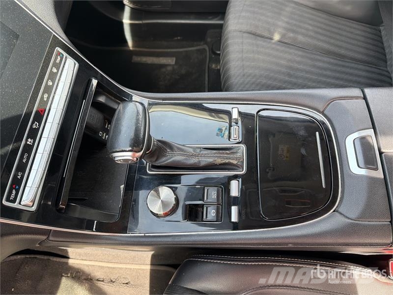 Dodge Journey 2WD Camioneta / SUV Biler