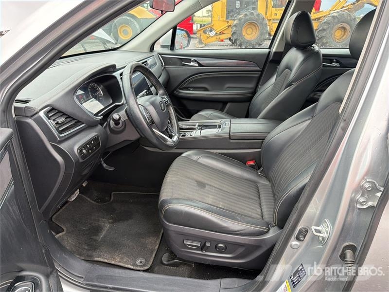 Dodge Journey 2WD Camioneta / SUV Cars