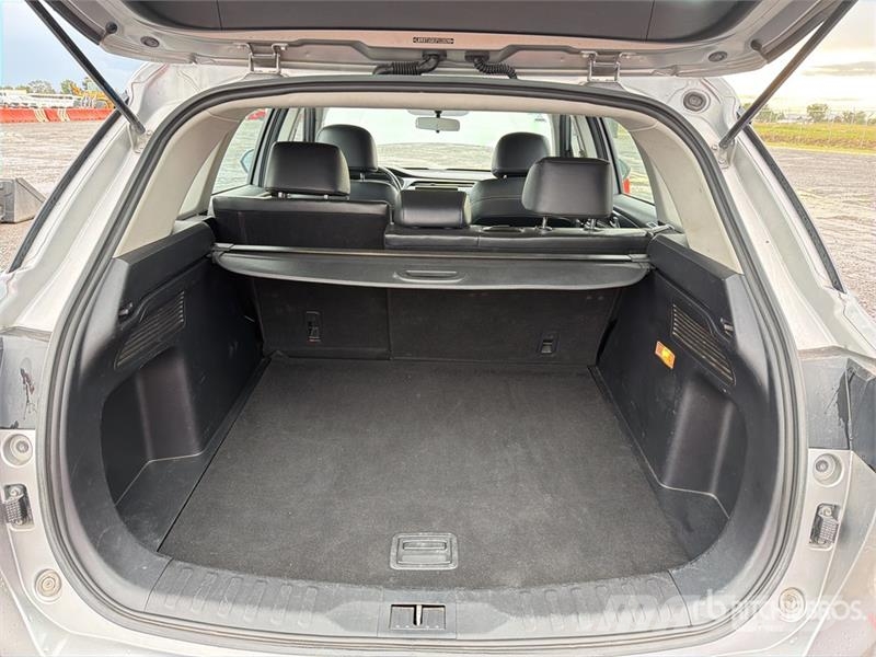 Dodge Journey 2WD Camioneta / SUV Cars