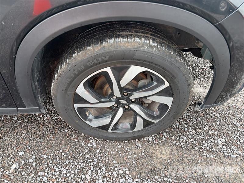Dodge Journey 2WD Camioneta / SUV Коли
