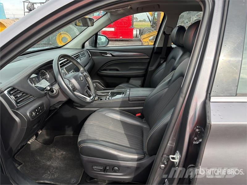 Dodge Journey 2WD Camioneta / SUV Automobili