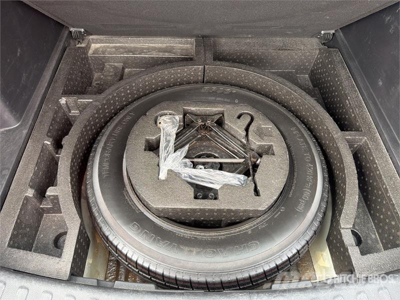 Dodge Journey 2WD Camioneta / SUV Automobili