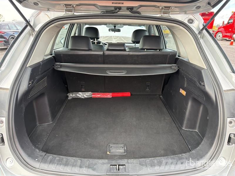Dodge Journey 2WD Camioneta / SUV Automobili