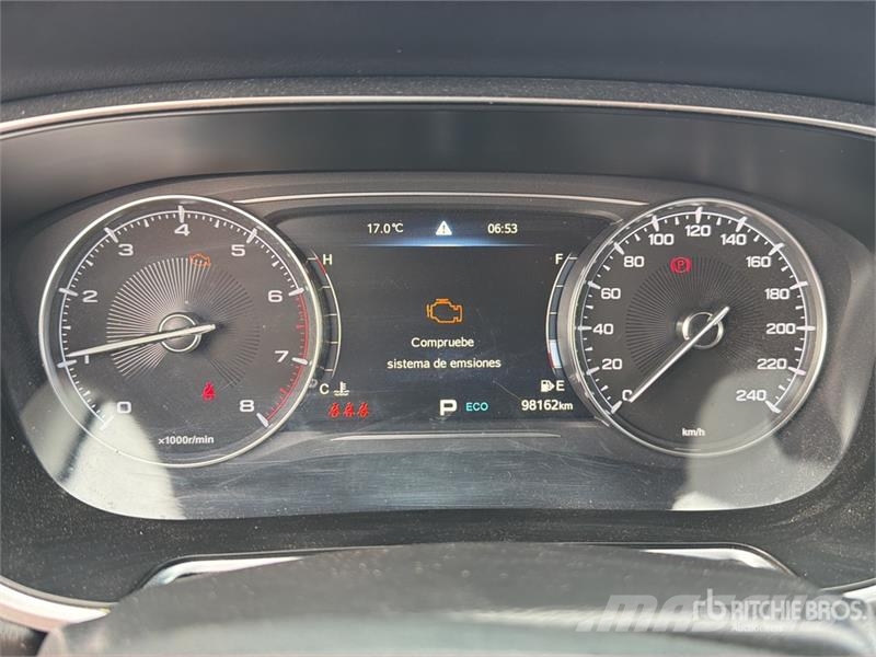 Dodge Journey 2WD Camioneta / SUV Automobili