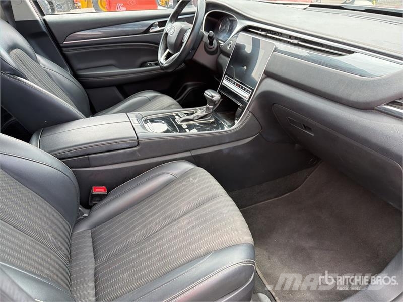 Dodge Journey 2WD Camioneta / SUV Voiture