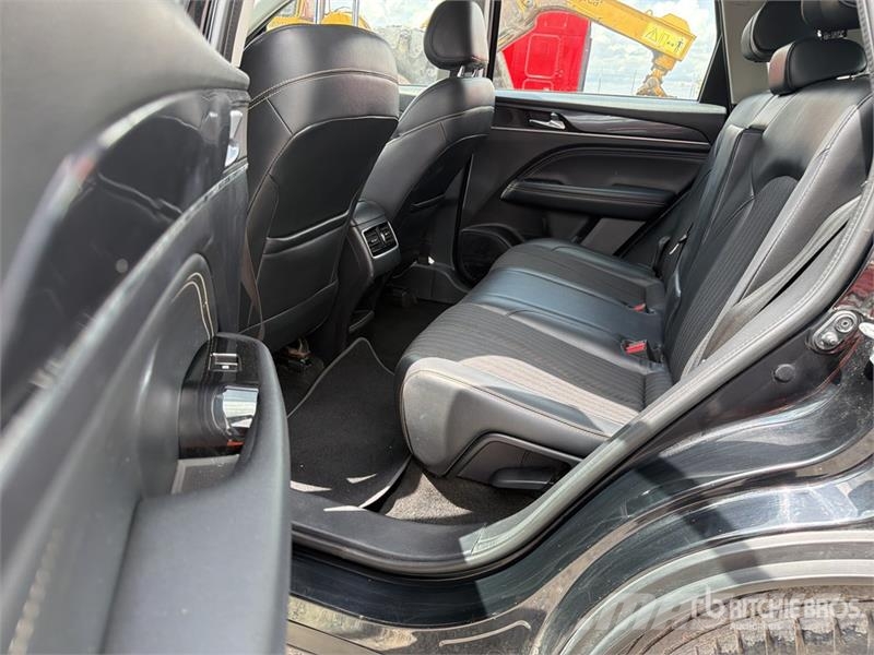 Dodge Journey Camioneta / SUV Cars