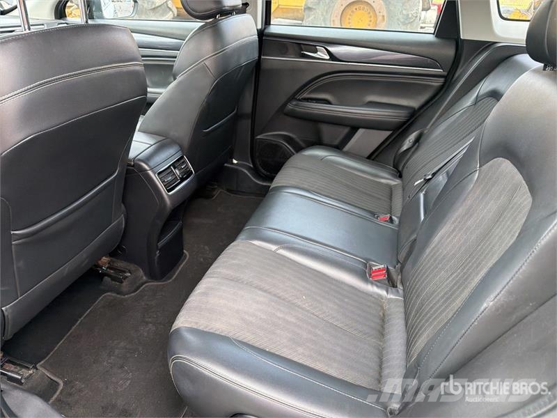 Dodge Journey Camioneta / SUV Automobili