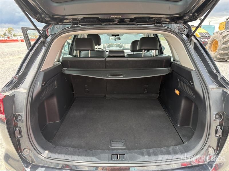Dodge Journey Camioneta / SUV Cars