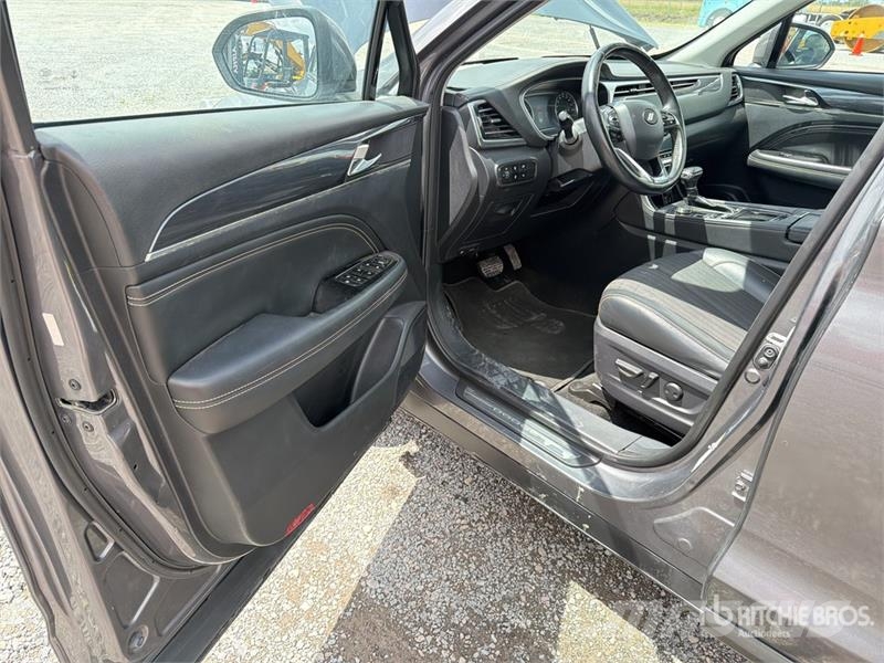 Dodge Journey Camioneta / SUV Kistehergépjárművek