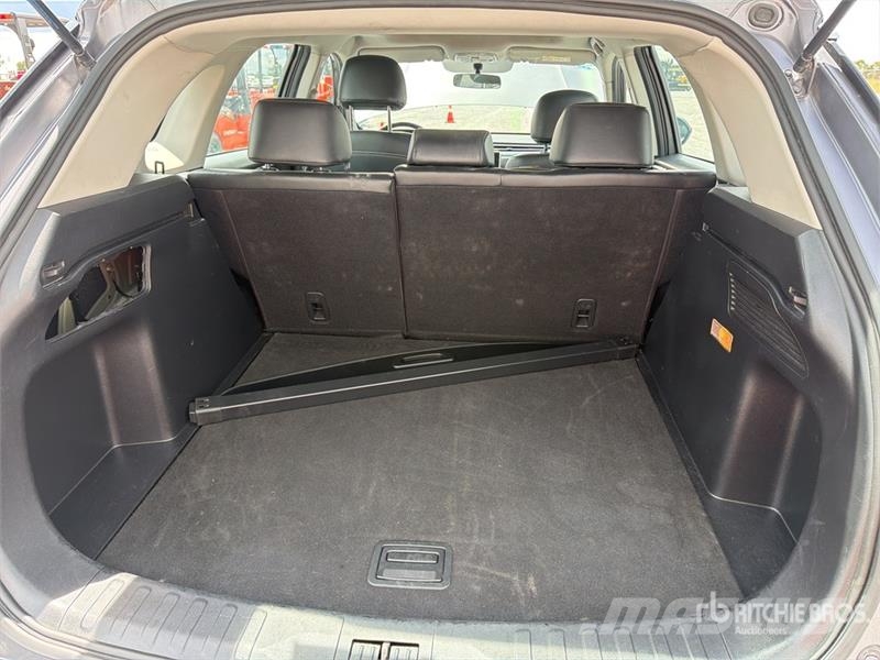 Dodge Journey Camioneta / SUV Kistehergépjárművek