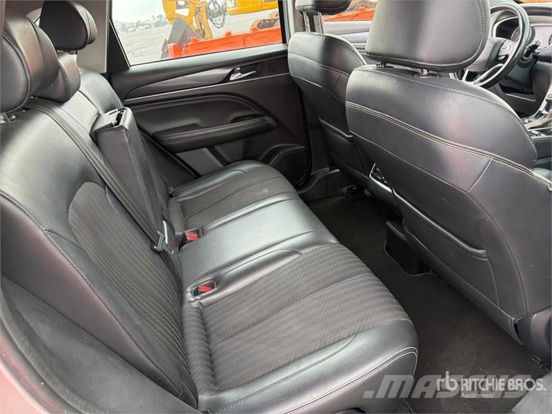 Dodge Journey Camioneta / SUV Легковые автомобили