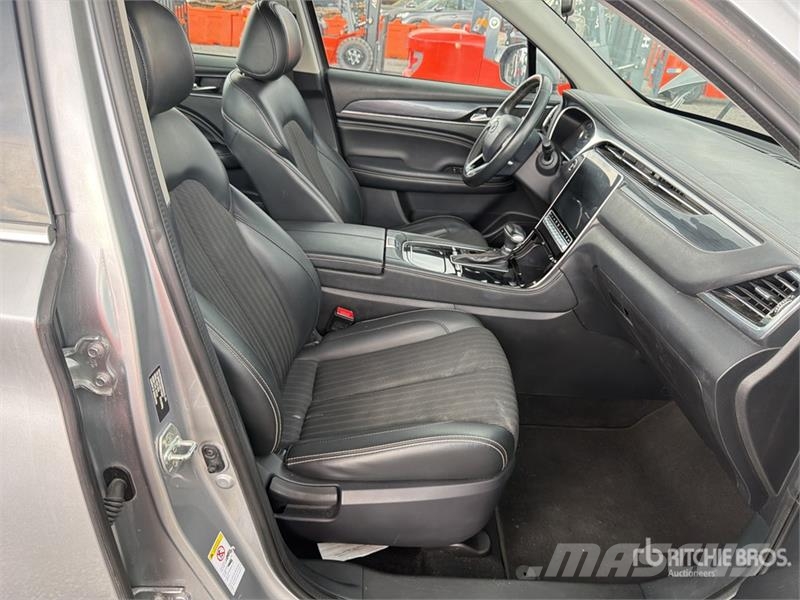 Dodge Journey Camioneta / SUV سيارات
