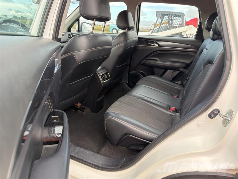 Dodge Journey Camioneta / SUV Kistehergépjárművek