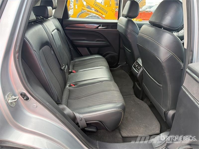 Dodge Journey Camioneta / SUV Автомобілі
