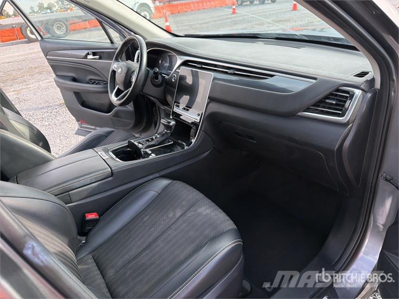 Dodge Journey Camioneta / SUV Automašīnas