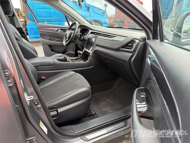 Dodge Journey Camioneta / SUV Voiture