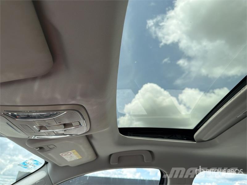 Dodge Journey Camioneta / SUV Cars