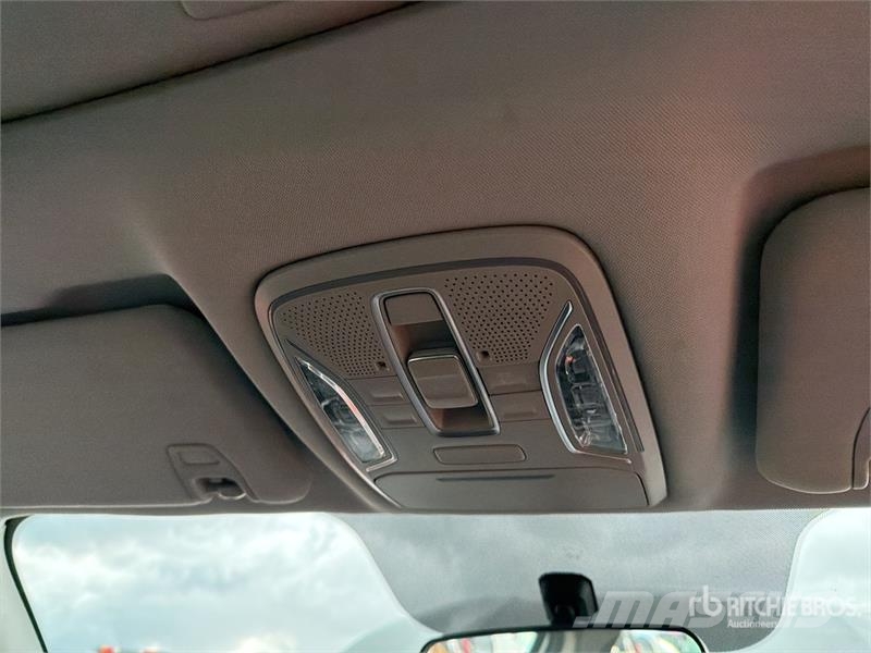 Dodge Journey Camioneta / SUV سيارات