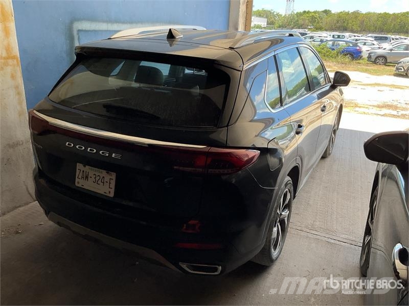 Dodge Journey Camioneta / SUV Automobili