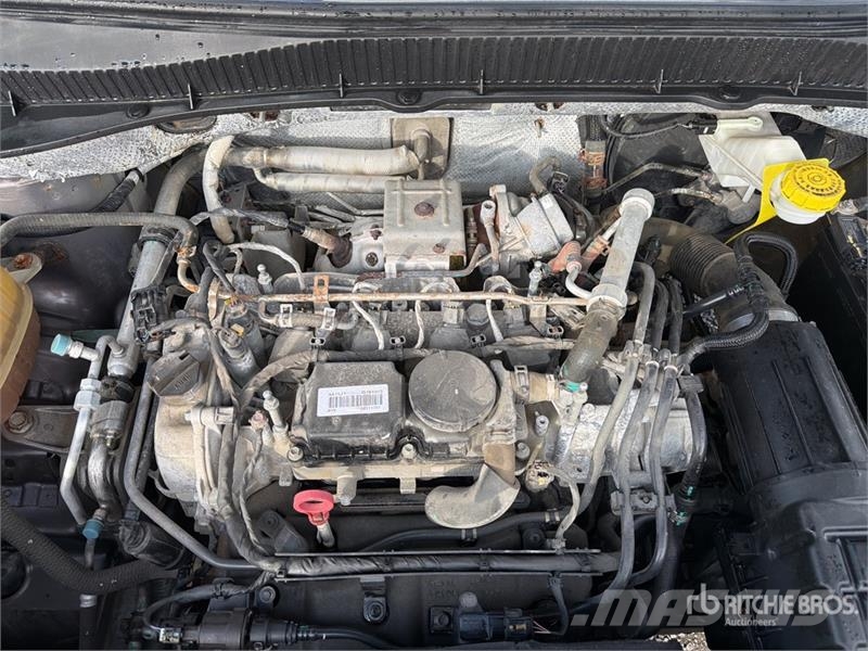Dodge Journey Camioneta / SUV Automašīnas