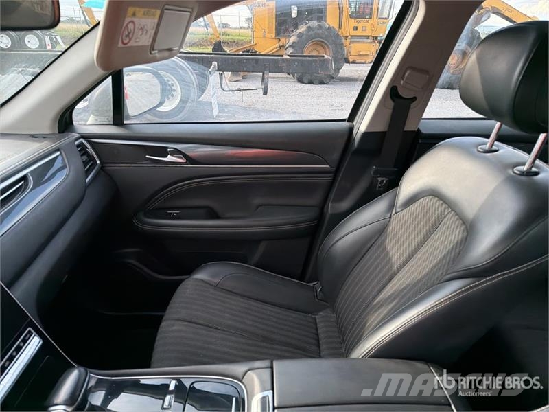 Dodge Journey Camioneta / SUV Automobili