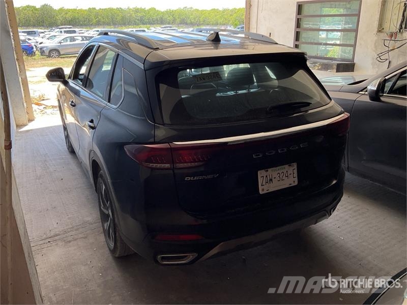 Dodge Journey Camioneta / SUV Automobili
