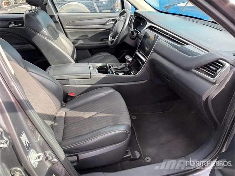 Dodge Journey Camioneta / SUV Automobili