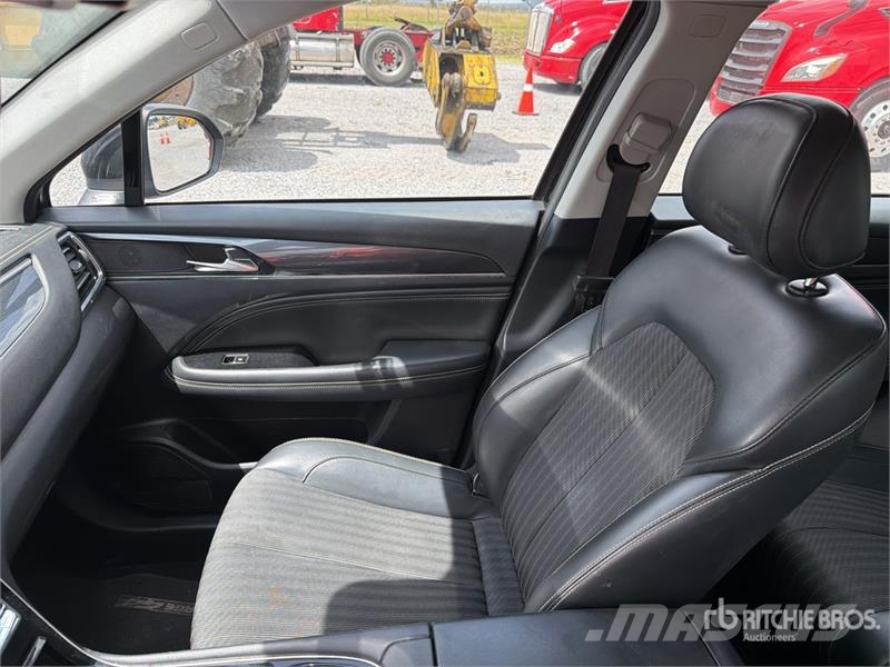 Dodge Journey Camioneta / SUV Cars