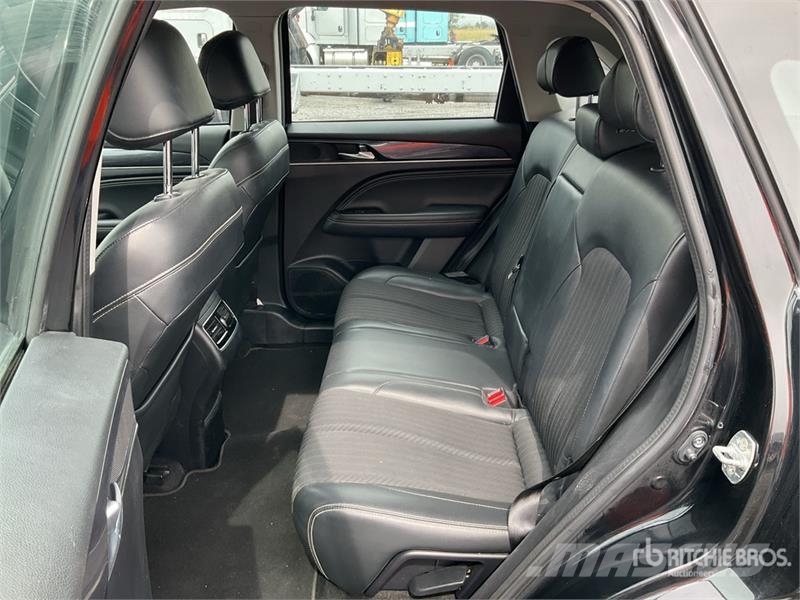 Dodge Journey Camioneta / SUV Коли
