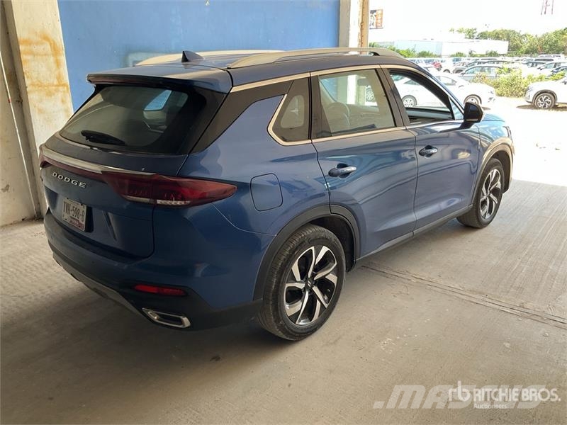 Dodge Journey Camioneta / SUV Automobili