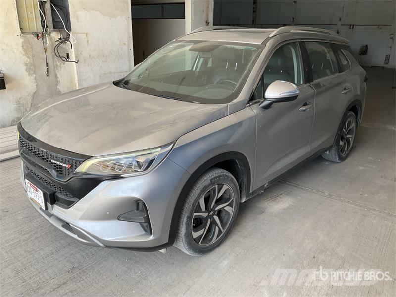 Dodge Journey Camioneta / SUV Automobili