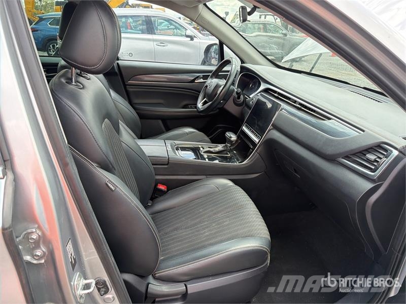 Dodge Journey Camioneta / SUV سيارات