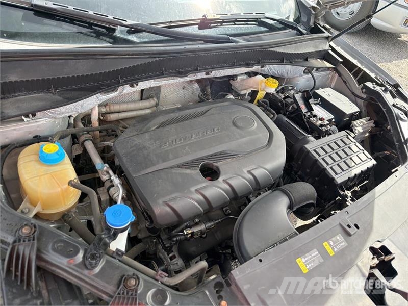 Dodge Journey Camioneta / SUV Automobili