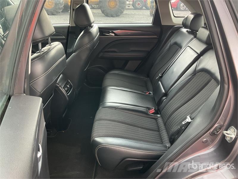 Dodge Journey Camioneta / SUV Cars
