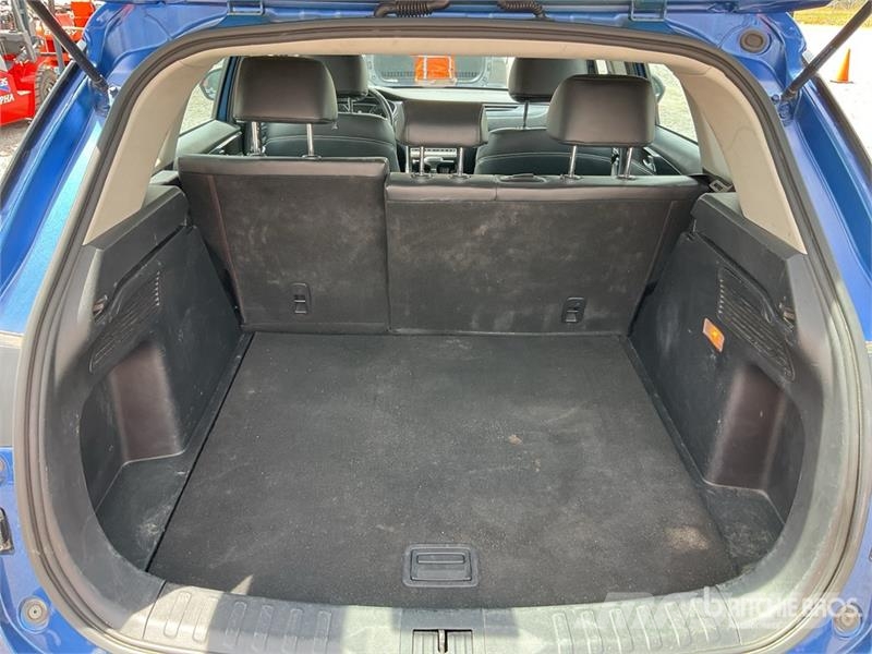 Dodge Journey Camioneta / SUV سيارات