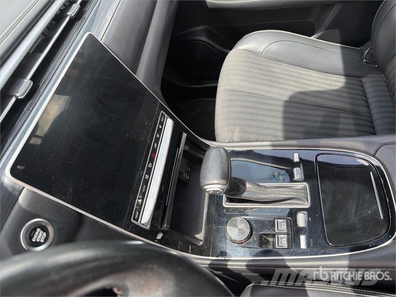 Dodge Journey Camioneta / SUV Kistehergépjárművek