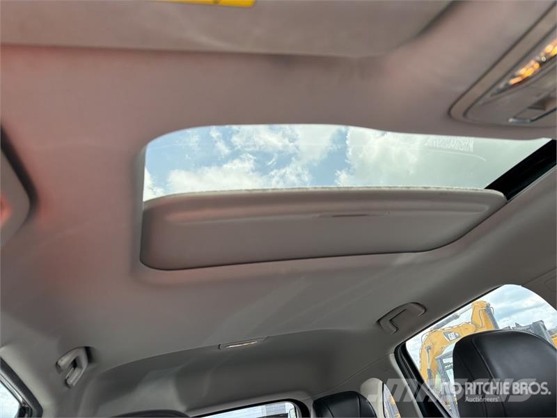 Dodge Journey Camioneta / SUV Kistehergépjárművek