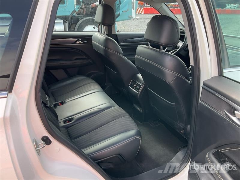 Dodge Journey Camioneta / SUV Voiture