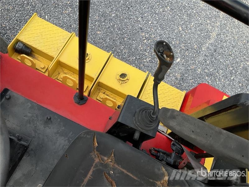 Dynapac CP142 9 Wheel Rodillo Neumatico / Pneumatic Roller مداحل ذات إطارات هوائية