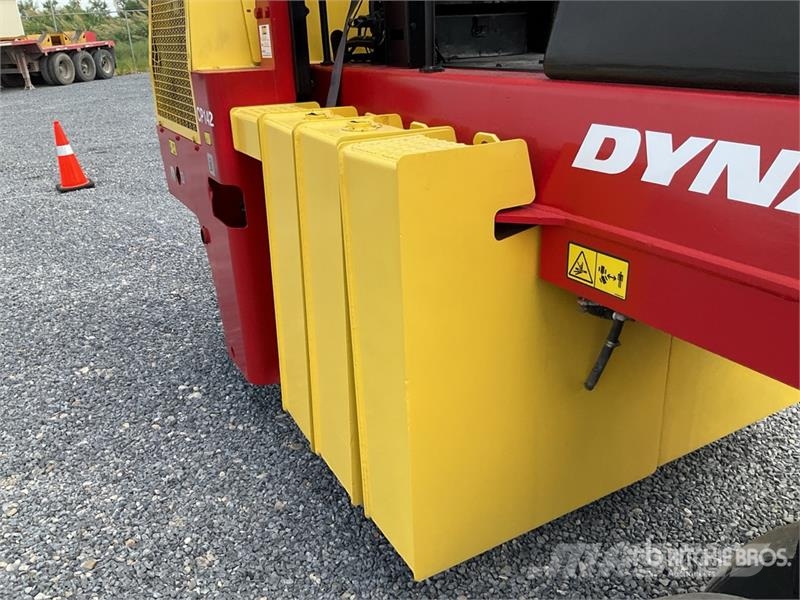 Dynapac CP142 9 Wheel Rodillo Neumatico / Pneumatic Roller مداحل ذات إطارات هوائية
