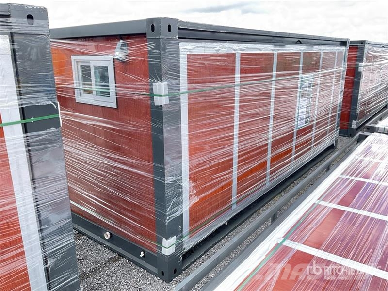 ECH -003 19 ft 4 in x 20 ft 8 in Casa Expansible ( Acomodação no local