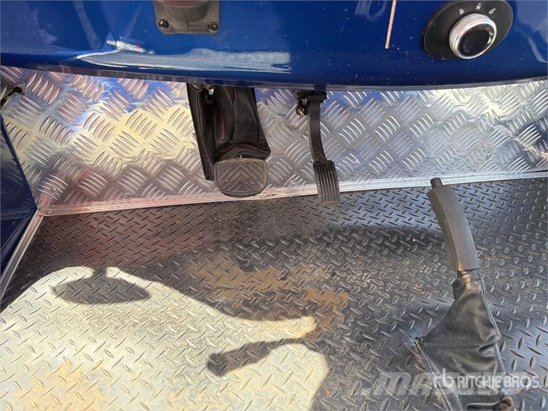  EGC08 Carro de Golf (Sin Usar) / Golf Cart (Unused Golfové vozíky