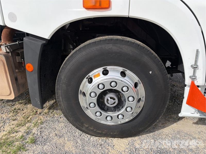  ELAM 430G CNG 6x4 Tractocamion con Dormitorio / T/ Vetopöytäautot