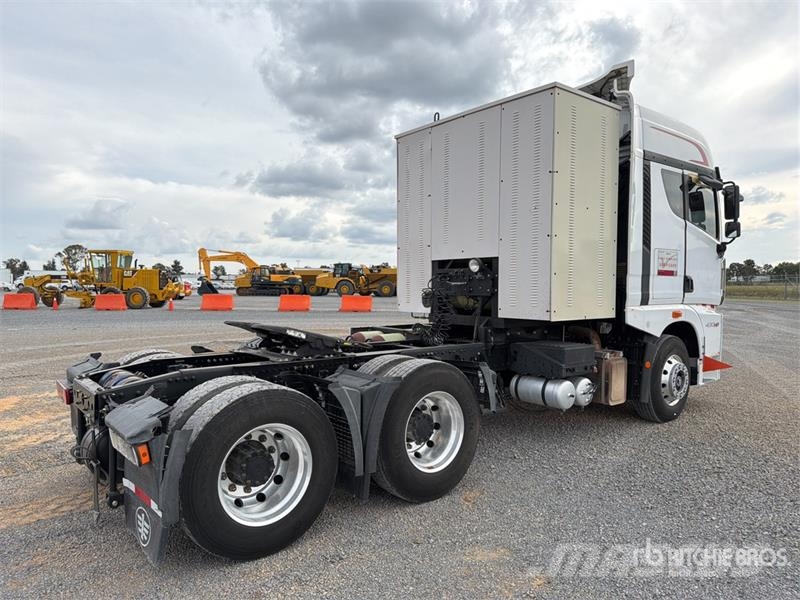  ELAM 430G CNG 6x4 Tractocamion con Dormitorio / T/ Vetopöytäautot