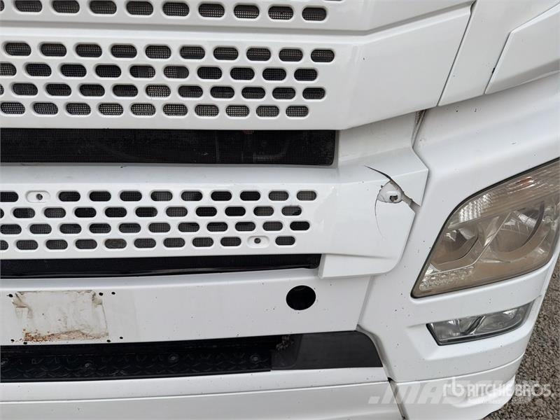  ELAM 430G CNG 6x4 Tractocamion con Dormitorio / T/ Vetopöytäautot